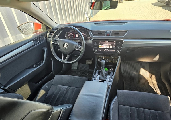 Skoda Superb cena 81057 przebieg: 198856, rok produkcji 2019 z Ruda Śląska małe 497